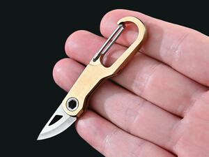 خرید چاقوی آنباسینگ برنجی قابل استفاده به عنوان جاکلیدی Brass car key chain knife sharp self-defense portable