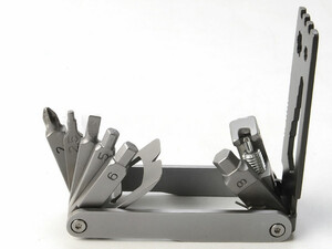قیمت پیچ گوشتی و ابزار تعمیر دوچرخه چندمنظوره Multi-functional small tool bicycle repair tool bicycle
