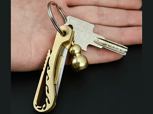 خرید چاقو آنباکسینگ برنجی تاشو قابل آویز از دسته کلید Brass key chain knife sharp utility knife portable