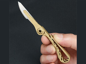 کیفیت چاقو آنباکسینگ برنجی تاشو قابل آویز از دسته کلید Brass key chain knife sharp utility knife portable