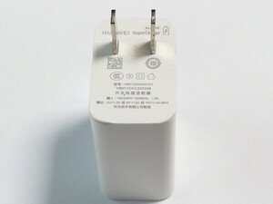 شارژر دیواری فست شارژ 40 وات هوآویHuawei HW-100400C01 5V/9V/10V 2A/4A original adapters 40w