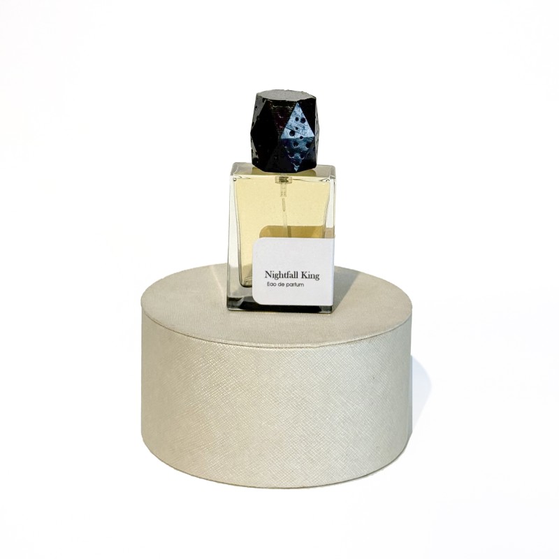 عطر nightfall king برند 69