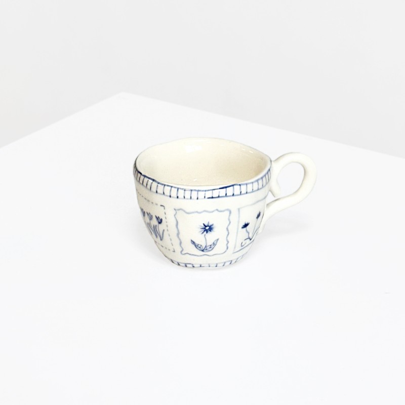 فنجان طرح دار گشت