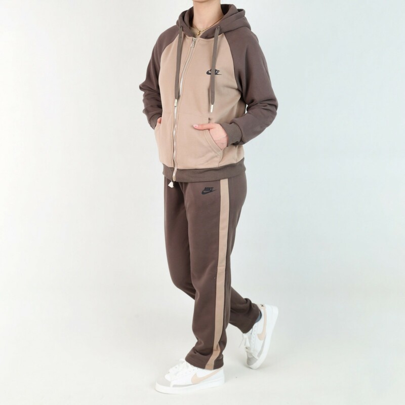 ست زنانه ورزشی دو رنگ نایک