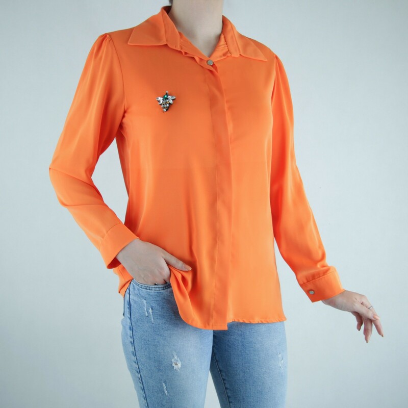 شومیز گل سینه زنانه