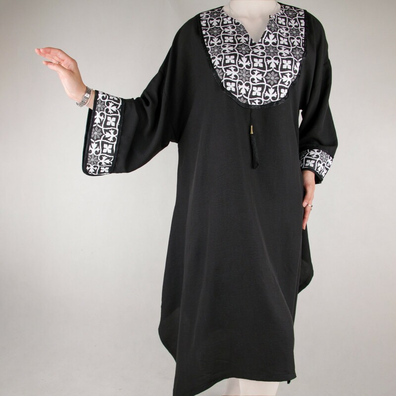 کفتان زنانه یقه هفتی طرح گل مشکی