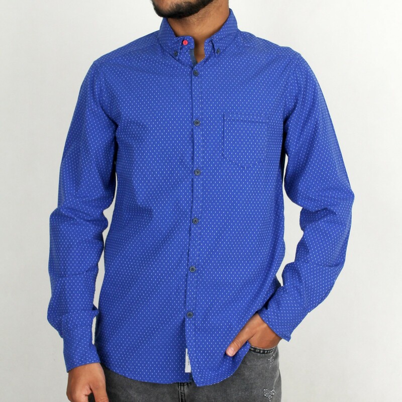 پیراهن مردانه از برند riv/sd در طرح خال خالی