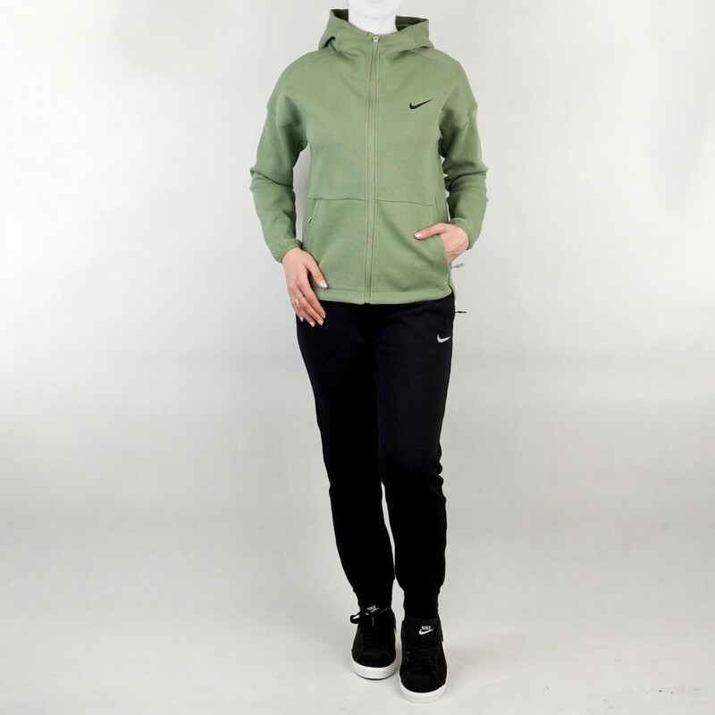 ست ورزشی زنانه نایک