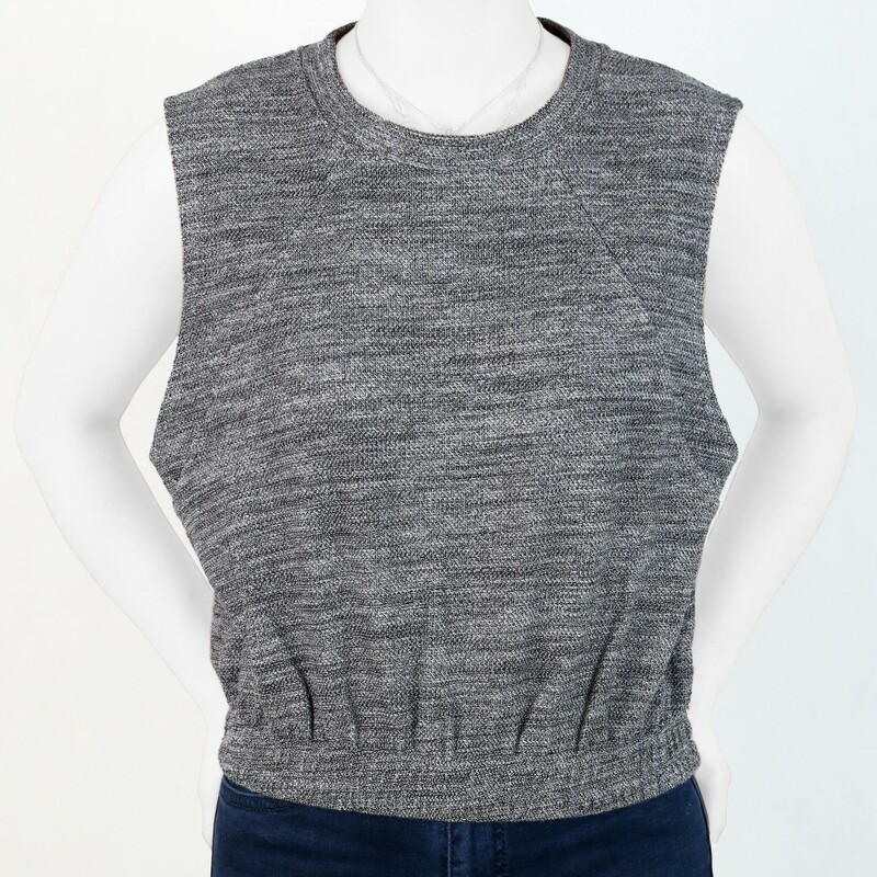 کراپ زنانه کشی adora