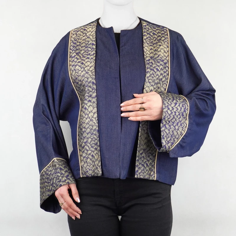 کت زنانه تنسل یالی کاغذی یقه گرد