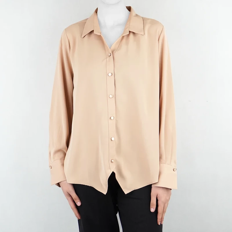 شومیز زنانه جلو دکمه دار ساتن