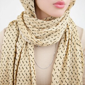 شال زنانه پلیسه خط چین