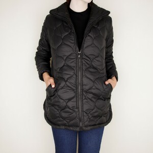 کاپشن زنانه طرح امبوردی  برند M2