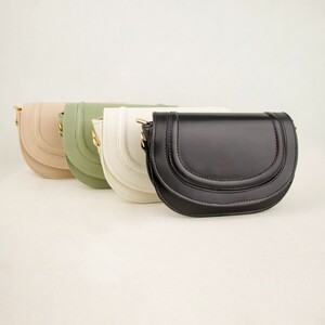 کیف زنانه جیب دار تک زیپ