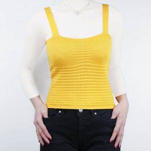 کراپ زنانه بافت طرح نقطه نقطه