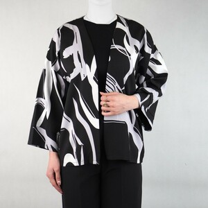 مانتو زنانه آبرنگی طوسی و سفید