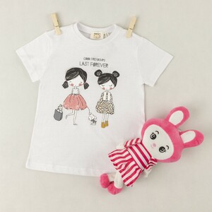 تیشرت بچه گانه طرح دو دختر