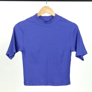 کراپ زنانه یقه ایستاده