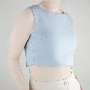 کراپ زنانه از برند m2 در جنس مازراتی