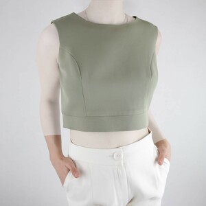 کراپ شومیز زنانه از برند m2