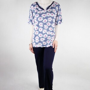 ست زنانه تیشرت و شلوار ای او دو