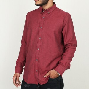 پیراهن مردانه زارا  طرح ساده از برند zara