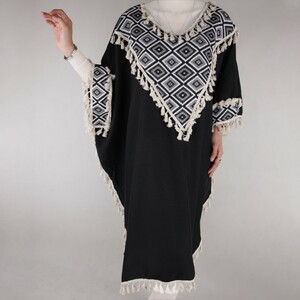 کفتان زنانه یقه هفتی دور یقه لوزی