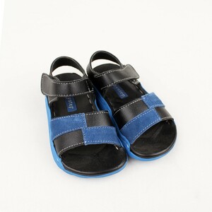 صندل بچه گانه طرح شطرنجی برند step by step