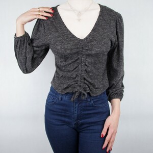 بلوز زنانه دانزا یقه V