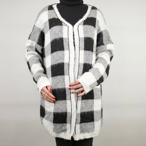 بافت زنانه شطرنجی