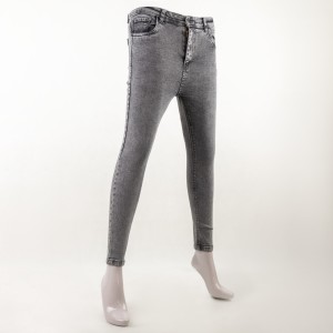 شلوار جین زنانه