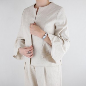 مانتو  کتی مدل کلوش کرم زنانه