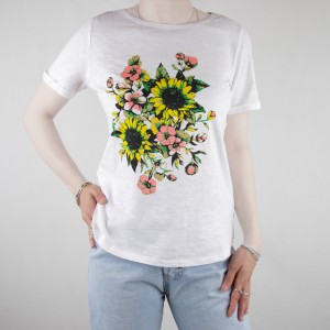 تی شرت H&M با طرح گل زنانه