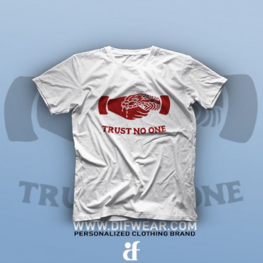 تیشرت Trust No One