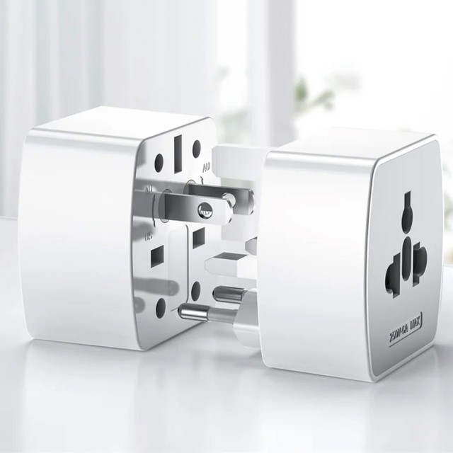 مبدل برق الدینیو مدل LDNIO Z4