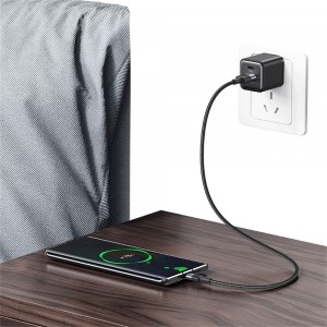 کابل شارژ USB به Type-C یوسمز مدل SJ718 طول 1.2 متر توان 3 آمپر