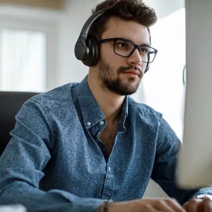 هدفون بلوتوثی انکر Soundcore Life Q20 مدل