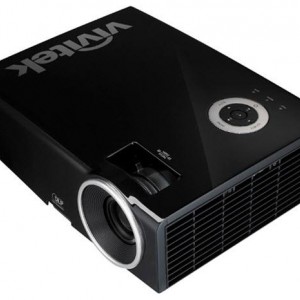 ویدئو پروژکتور استوک ویویتک Vivitek D837