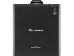 پروژکتورPanasonic rz 670