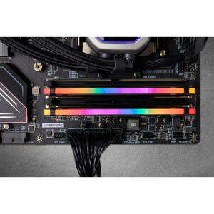 خرید رم کارکرده کورسیر Corsair VENGEANCE RGB PRO DDR4 32GB 3200MHz CL16 دوکاناله با گارانتی الماس ایران | فروشگاه همه چی ای تی