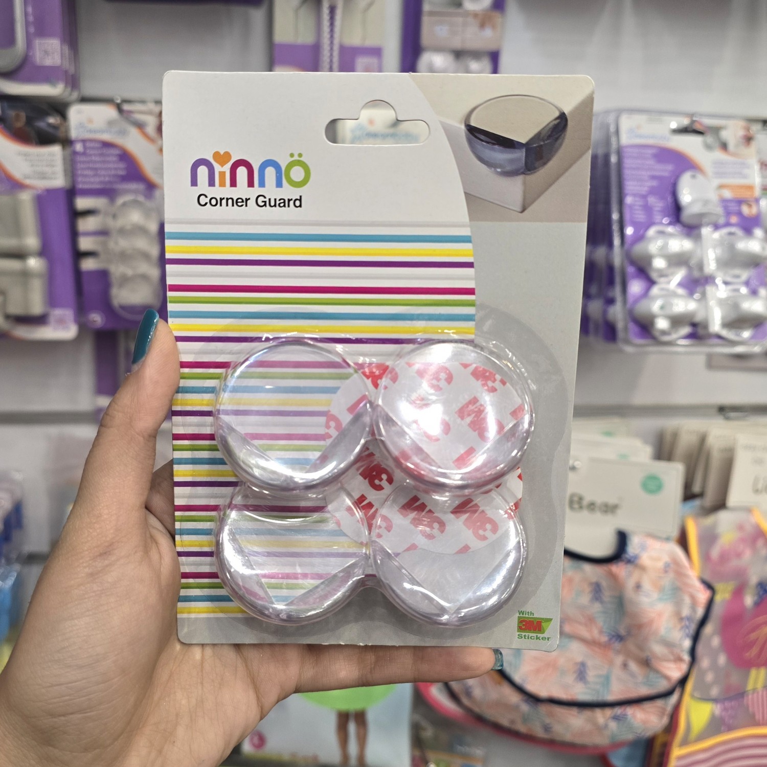 محافظ گوشه گرد شفاف نینو Ninno