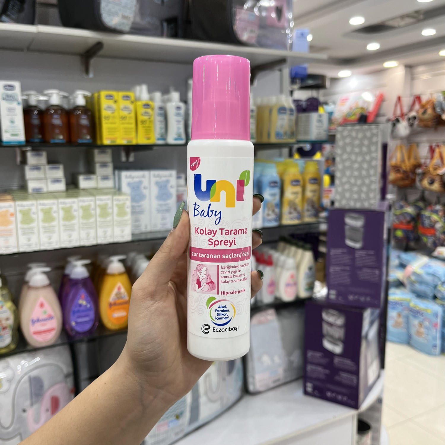 اسپری گره باز کن موی کودک یونی بیبی Uni حجم 200 میلی لیتر