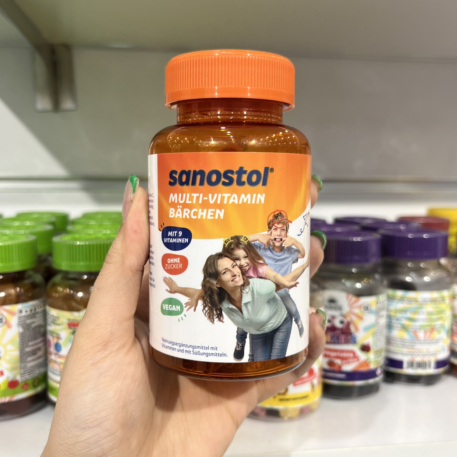 پاستیل مولتی ویتامین سانستول sanostol مناسب 4+ سال