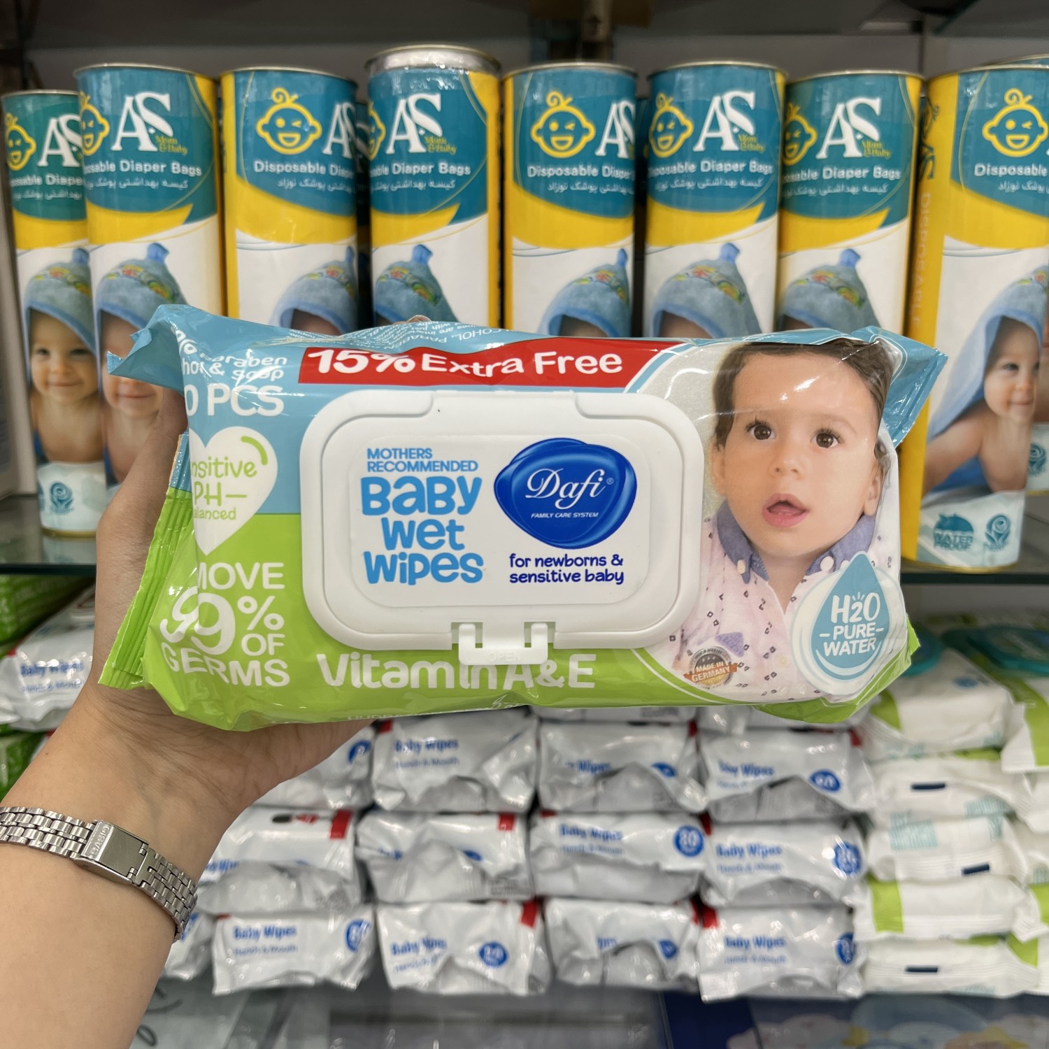 دستمال مرطوب آبرسان درب دار 100 عددی دافی Dafi