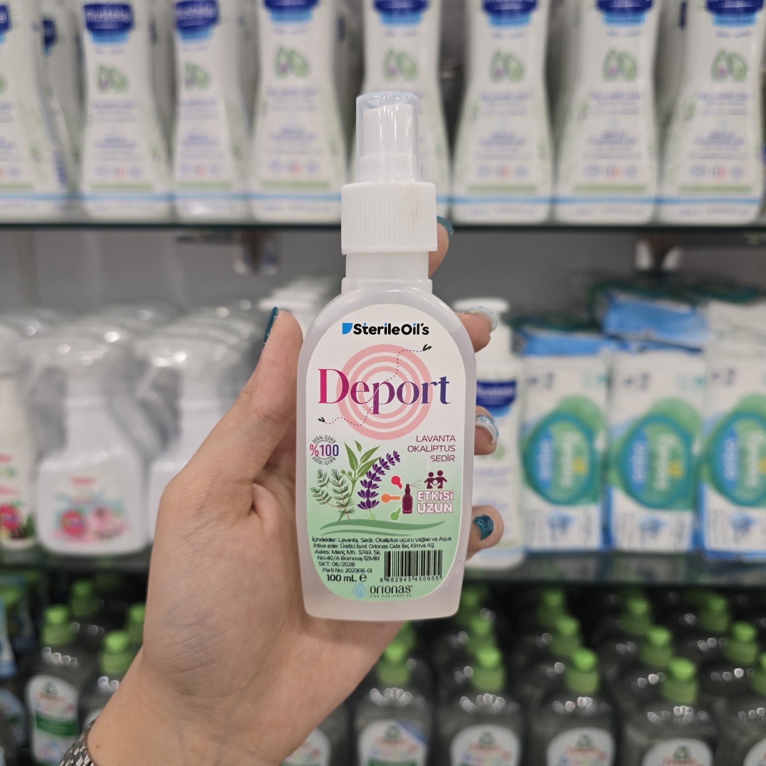 اسپری ضد حشره Sterile Oil's Deport