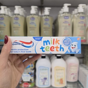 خمیردندان کودکان Aquafresh Milk Teeth مناسب برای 0 تا 2 ساله