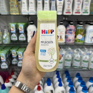روغن بچه هیپ Hipp مدل Sensitive حاوی روغن بادام ارگانیک 200 میل