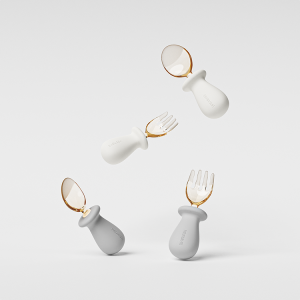 قاشق و چنگال کوچک نوزاد هی اور شی He or she