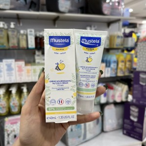 کلد کرم تغذیه کننده صورت 40 میل با عصاره آووکادو ماستلا Mustela