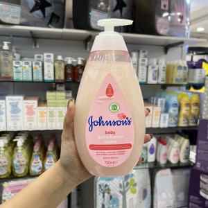 ژل شستشوی نوزاد ملایم 750 میل جانسون Johnson’s
